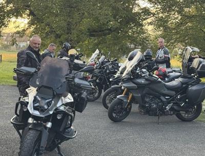 Étape moto au Pays Basque – Hôtel MENDY près de Saint-Jean-Pied-de-Port